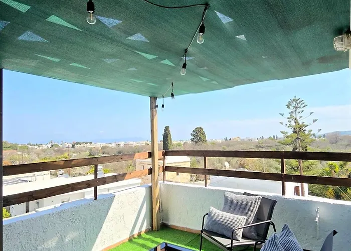 Vanas Roof Garden * Αμπάβρης