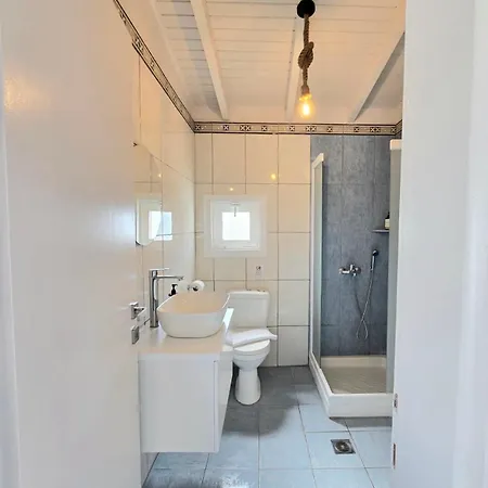 Vanas Roof Garden * Ampavris