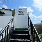 Vanas Roof Garden * Ampavris